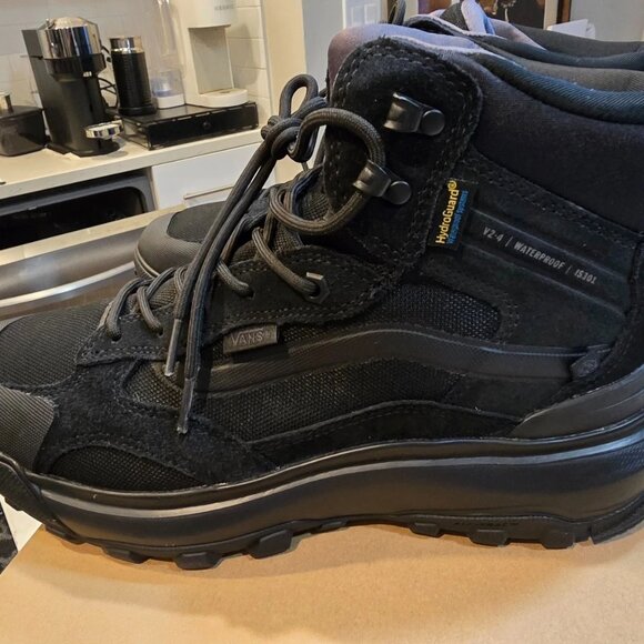 Vans MTE Crestline Waterproof Black Hiking Boots Shoes Men's Size 12 NEW - Picture 5 of 9